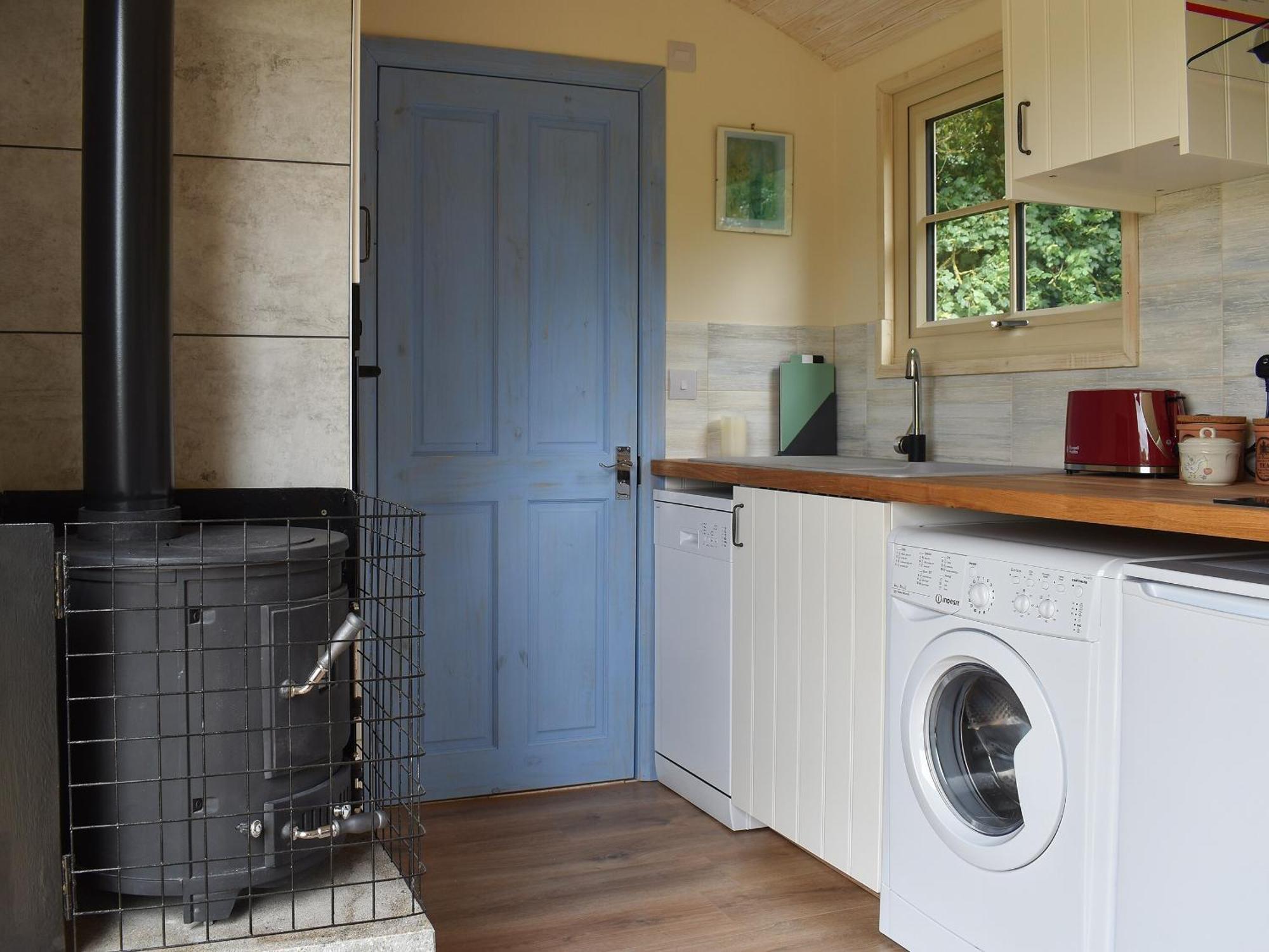 The Shepherds Hut Herstmonceux Exterior photo