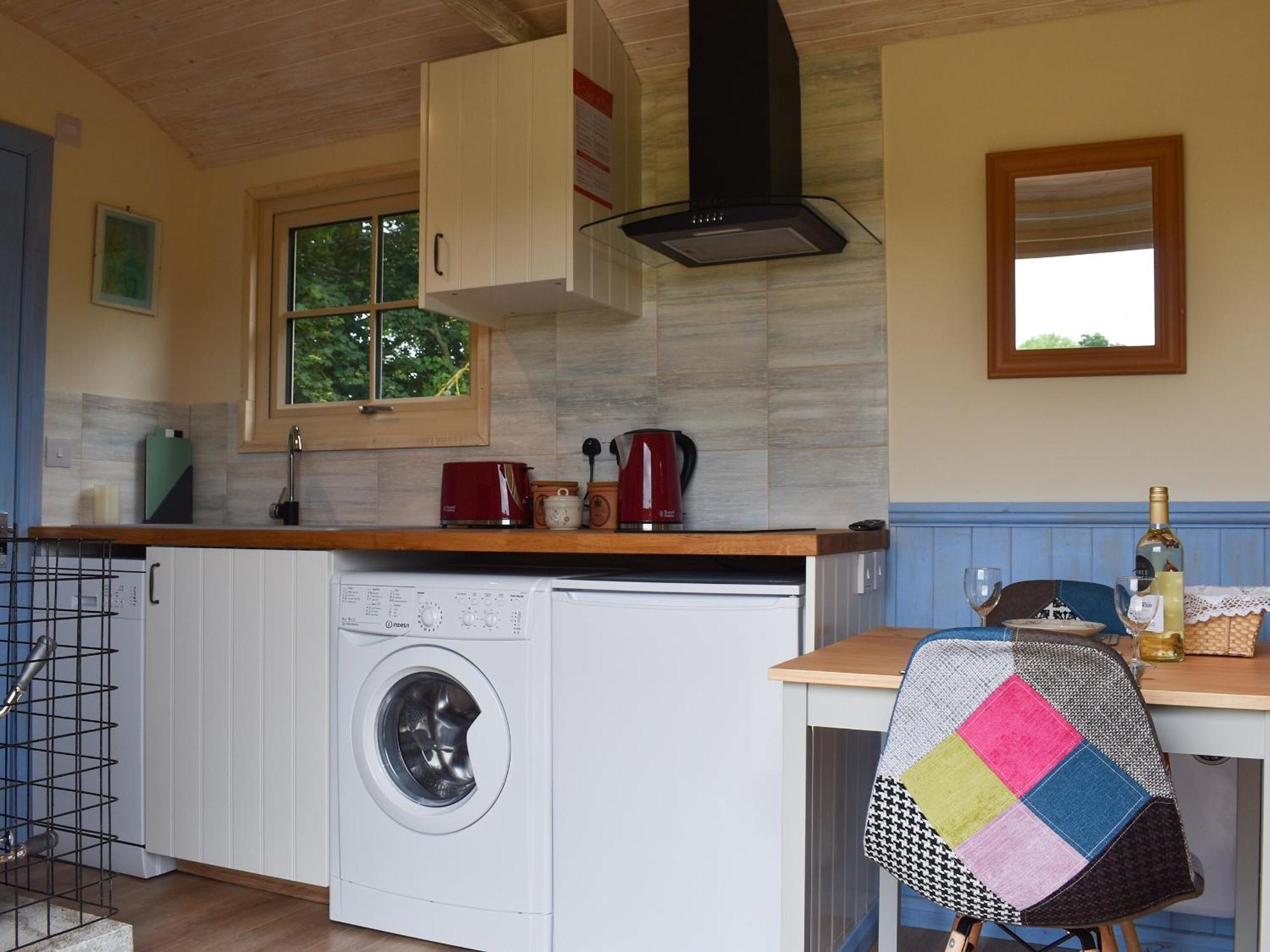 The Shepherds Hut Herstmonceux Exterior photo